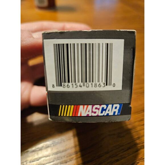 2012 Impala #88 Dale Earnhardt  Jr. NATIONAL GUARD  1/64 Diecast C882866NGEJ - Picture 4 of 5